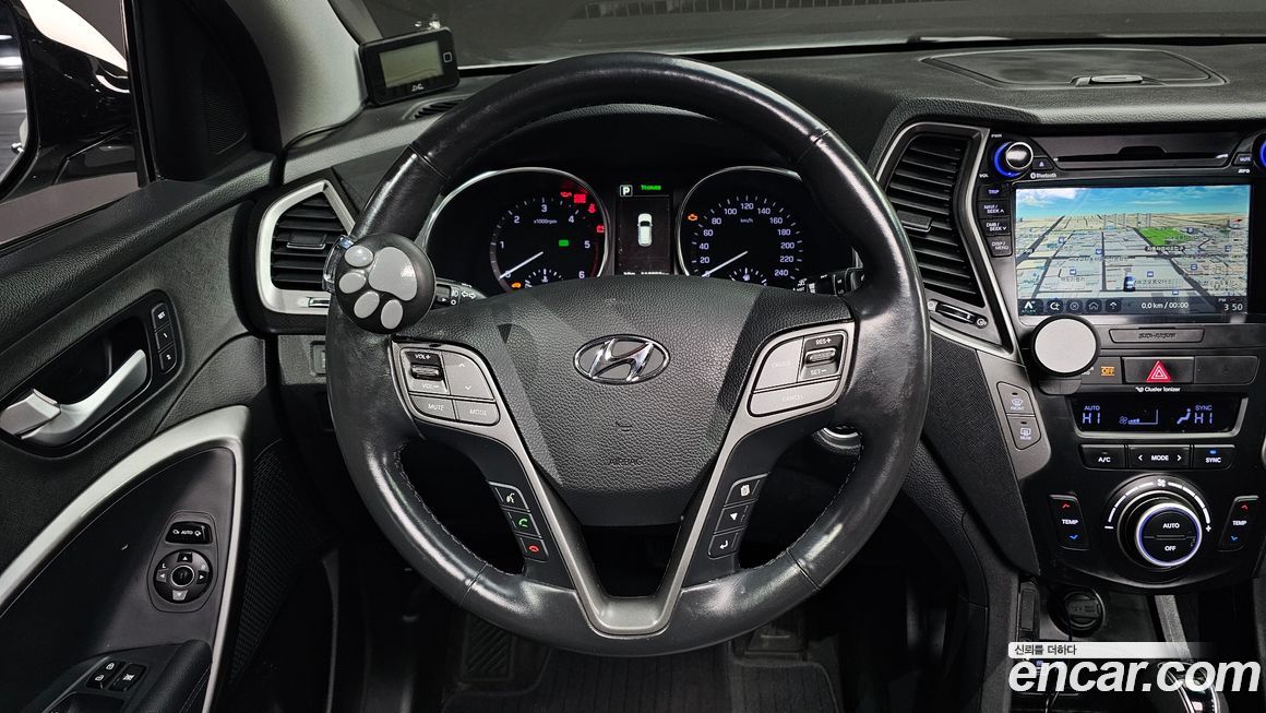 Hyundai Santafe 2016