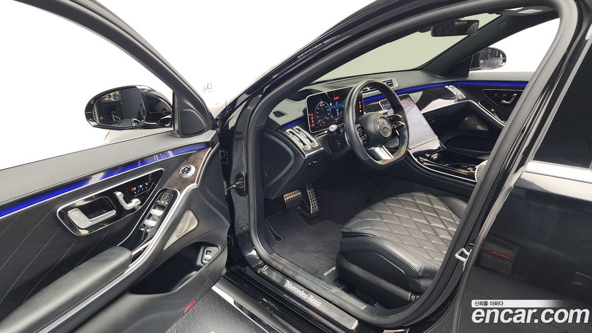 Mercedes-Benz S-Class 2021