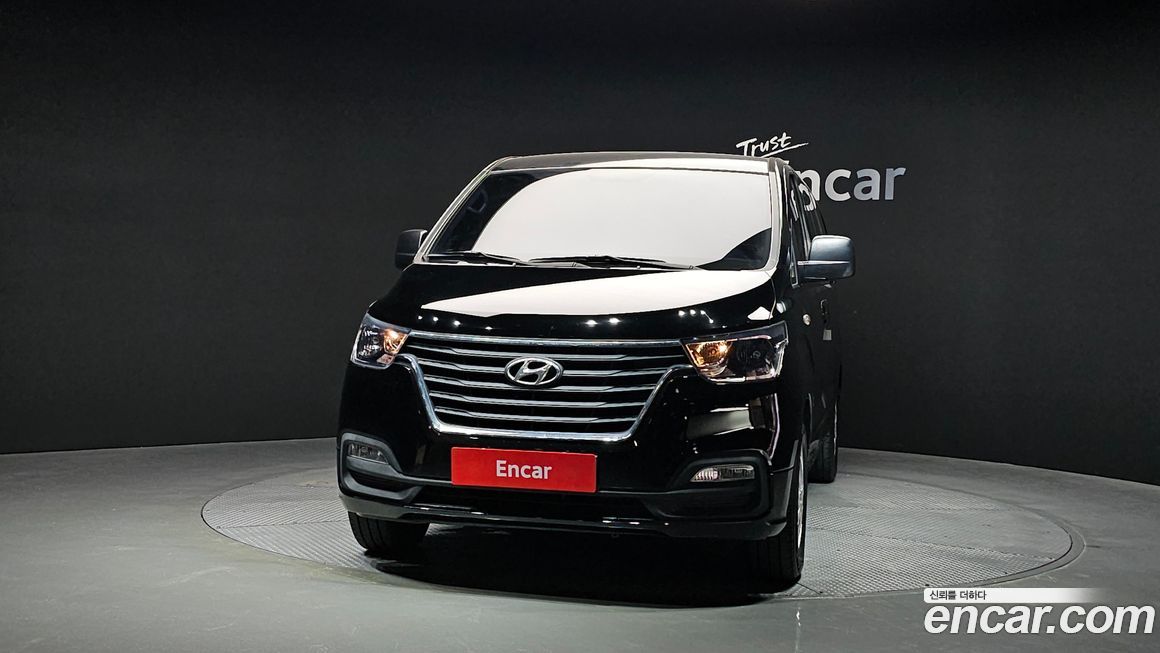 Hyundai Starex 2019