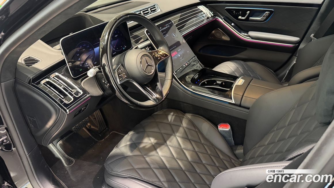 Mercedes-Benz S-Class 2025