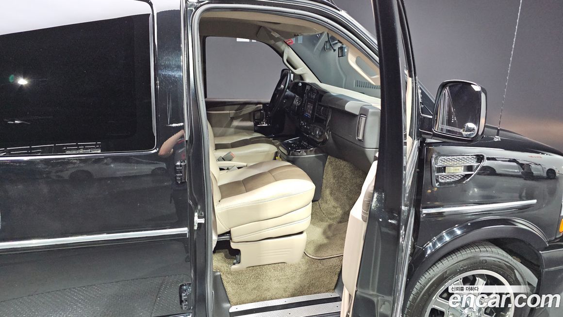 Chevrolet Express Van 2017