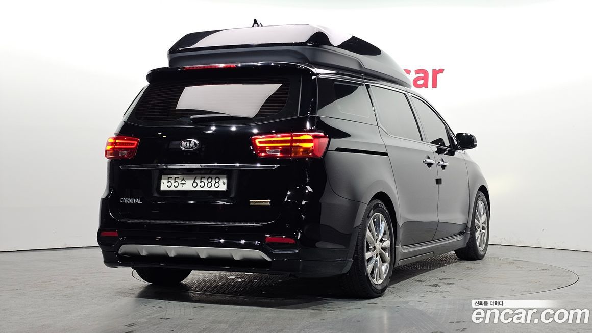 Kia Canival 2019