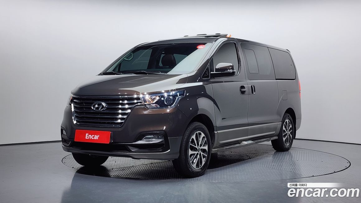 Hyundai Starex 2019