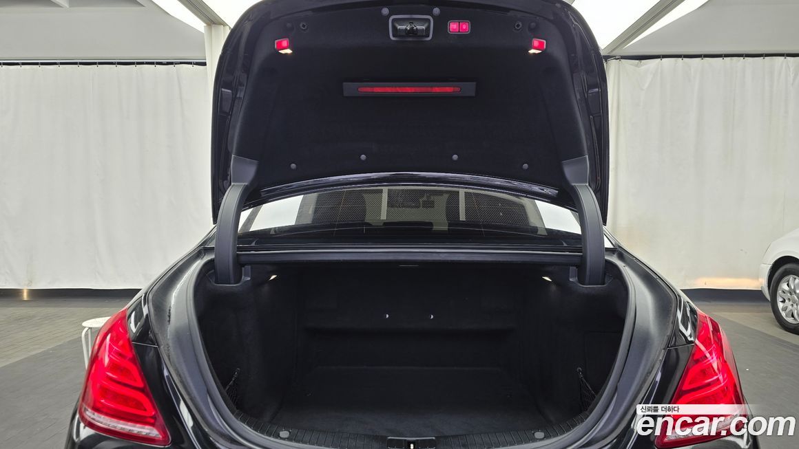 Mercedes-Benz S-Class 2016