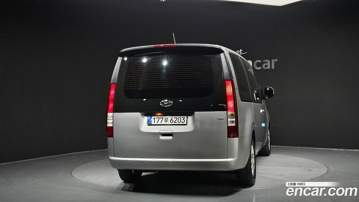 Hyundai Staria 2024