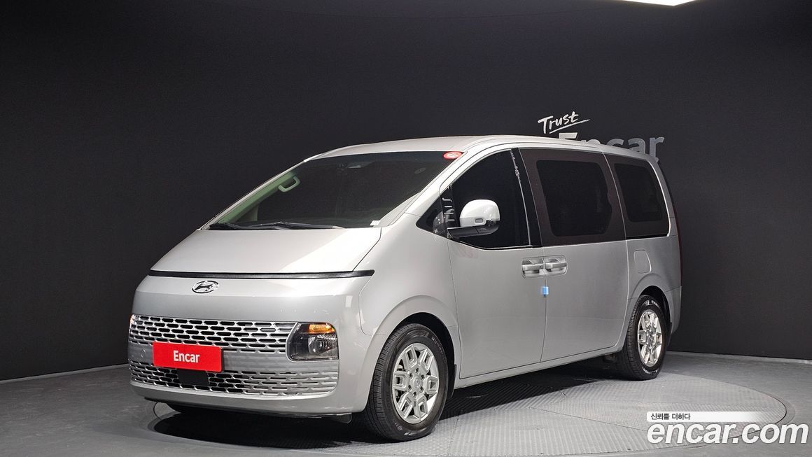 Hyundai Staria 2024