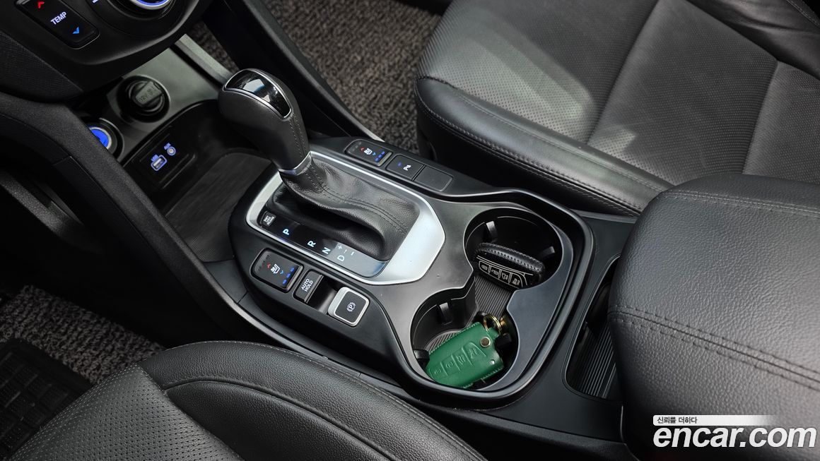 Hyundai Santafe 2016