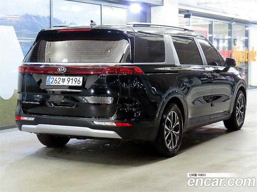 Kia Canival 2021