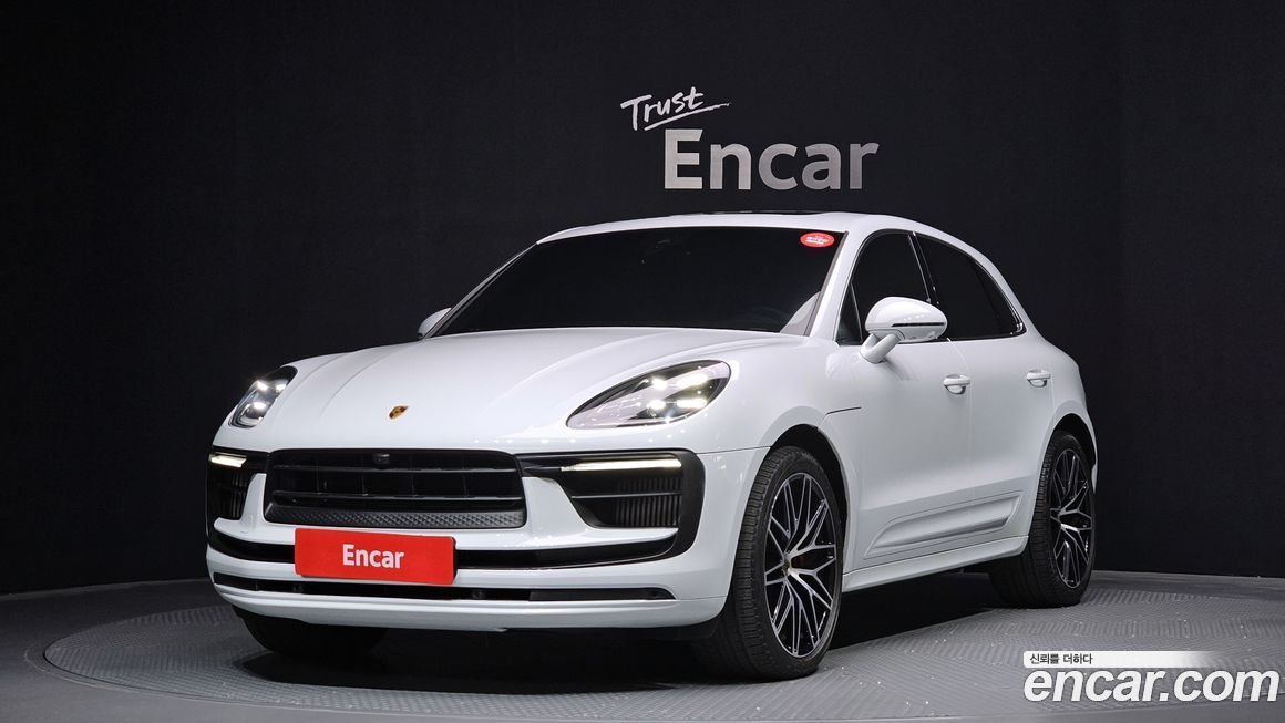 Porsche Macan 2022