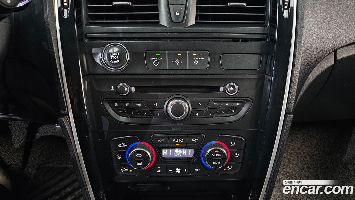 Renault-KoreaSamsung SM7 2013