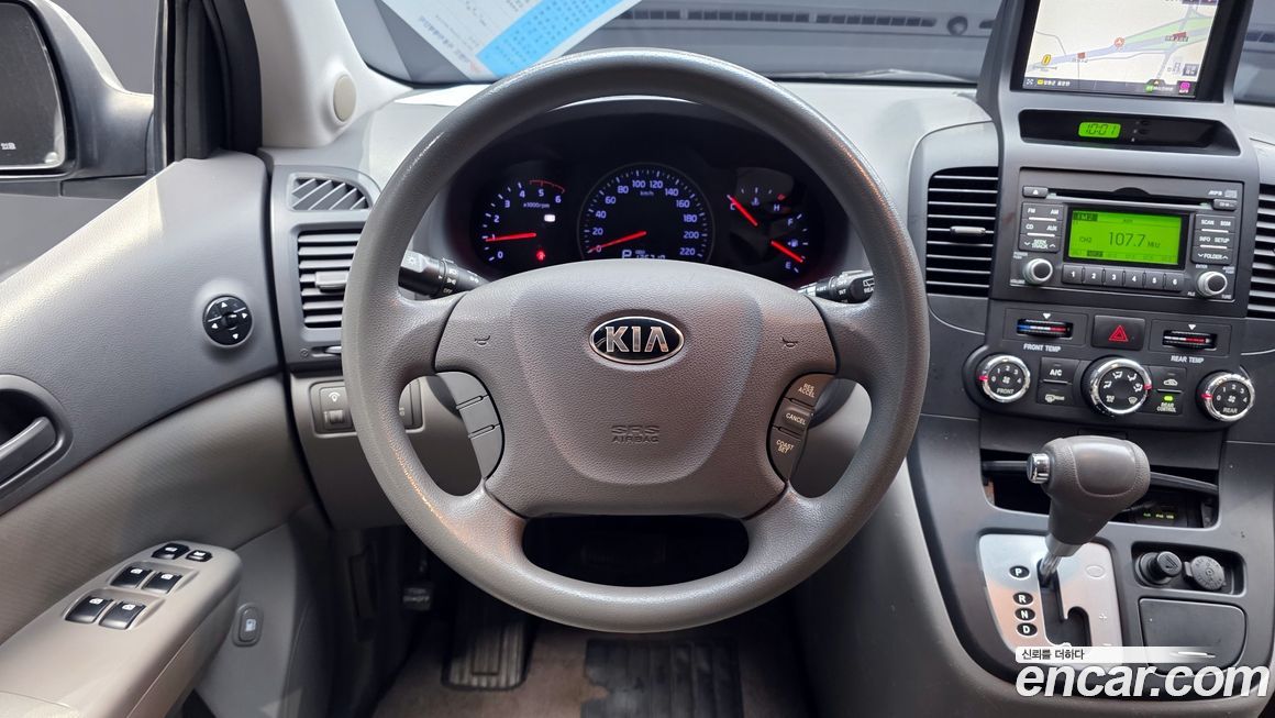 Kia Canival 2013