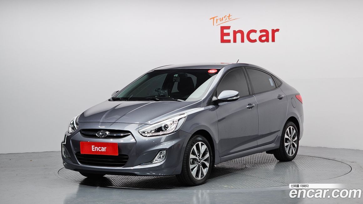 Hyundai Accent 2015