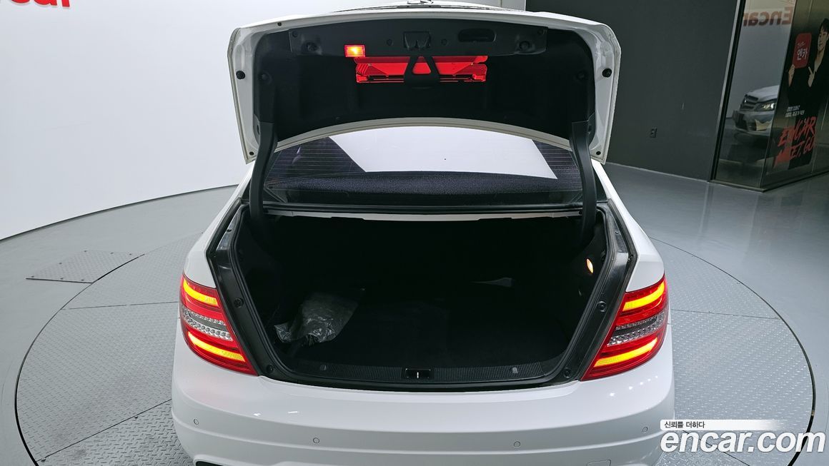 Mercedes-Benz C-Class 2014