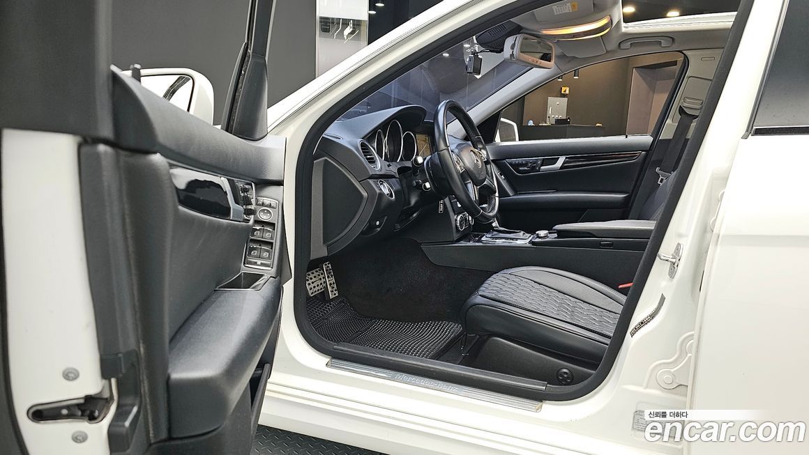 Mercedes-Benz C-Class 2014