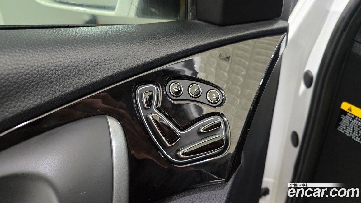 Hyundai Grandeur 2014