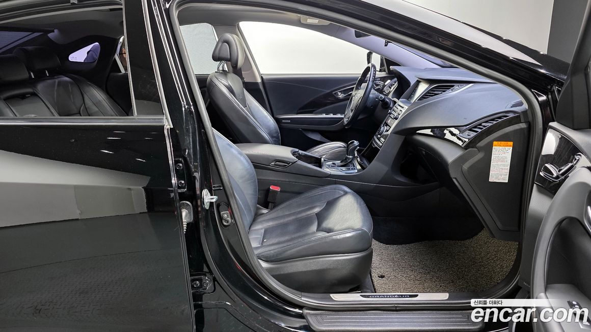 Hyundai Grandeur 2016