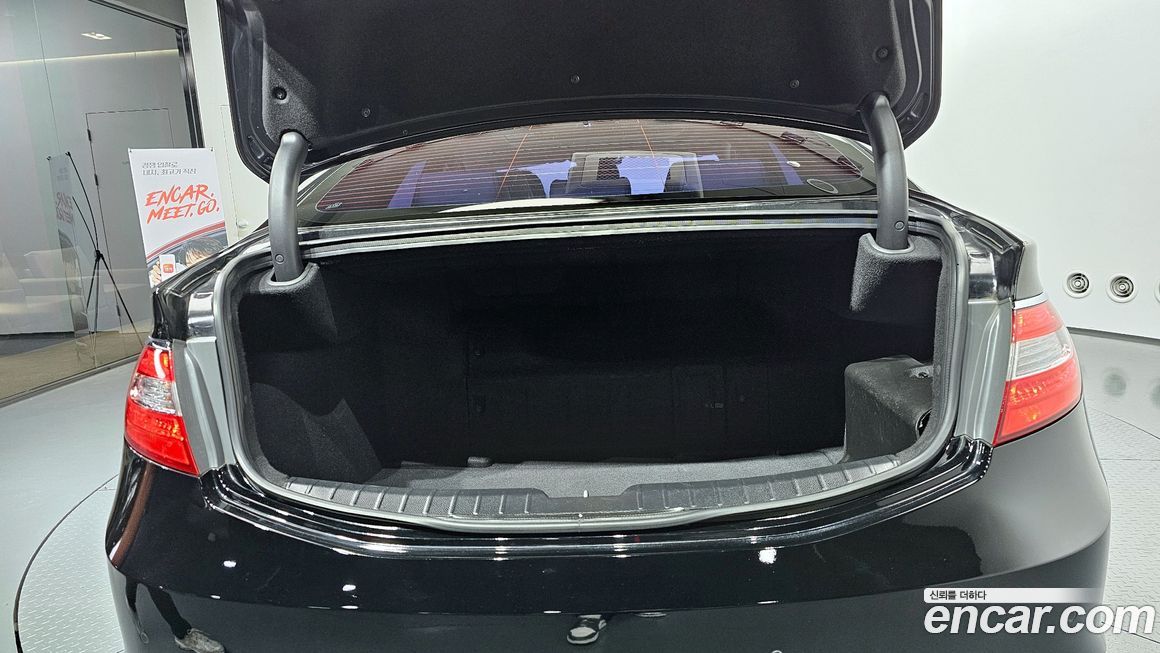 Hyundai Grandeur 2016