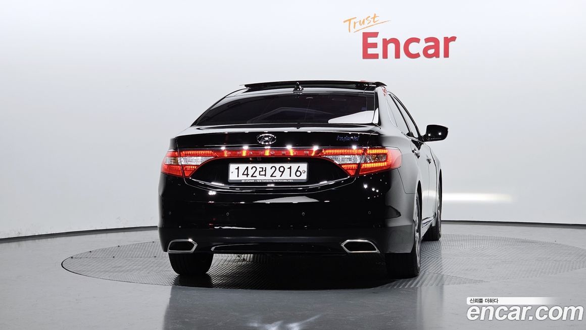 Hyundai Grandeur 2016