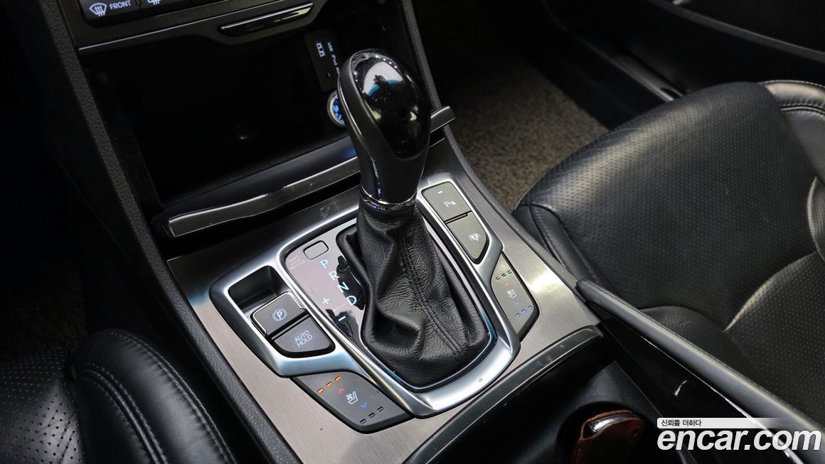 Hyundai Grandeur 2016