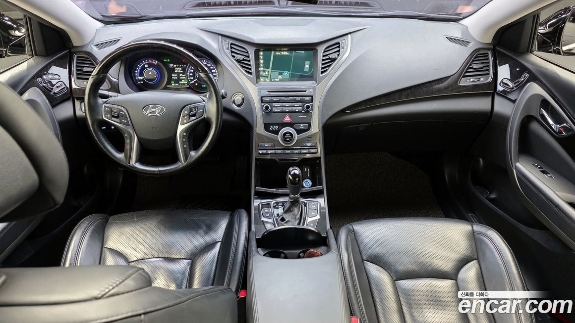 Hyundai Grandeur 2016