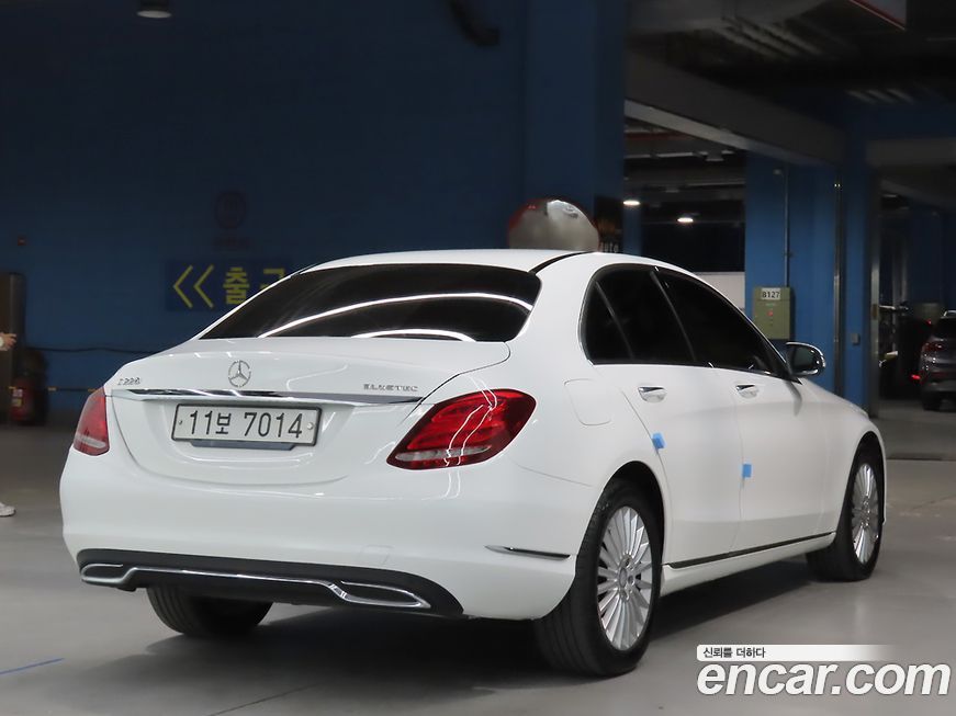 Mercedes-Benz C-Class 2015