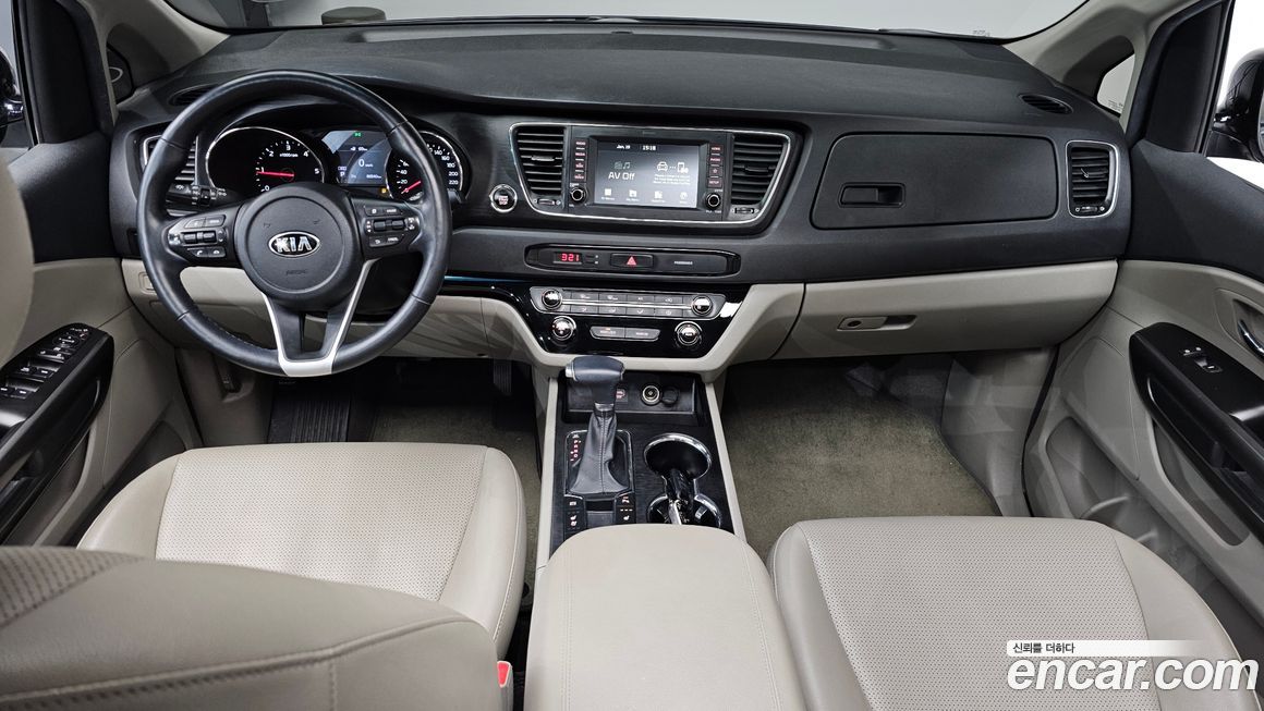 Kia Canival 2019