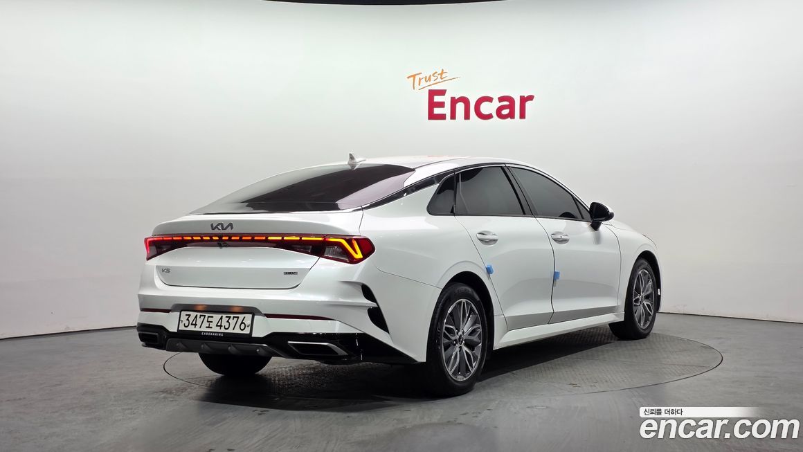 Kia K5 2023