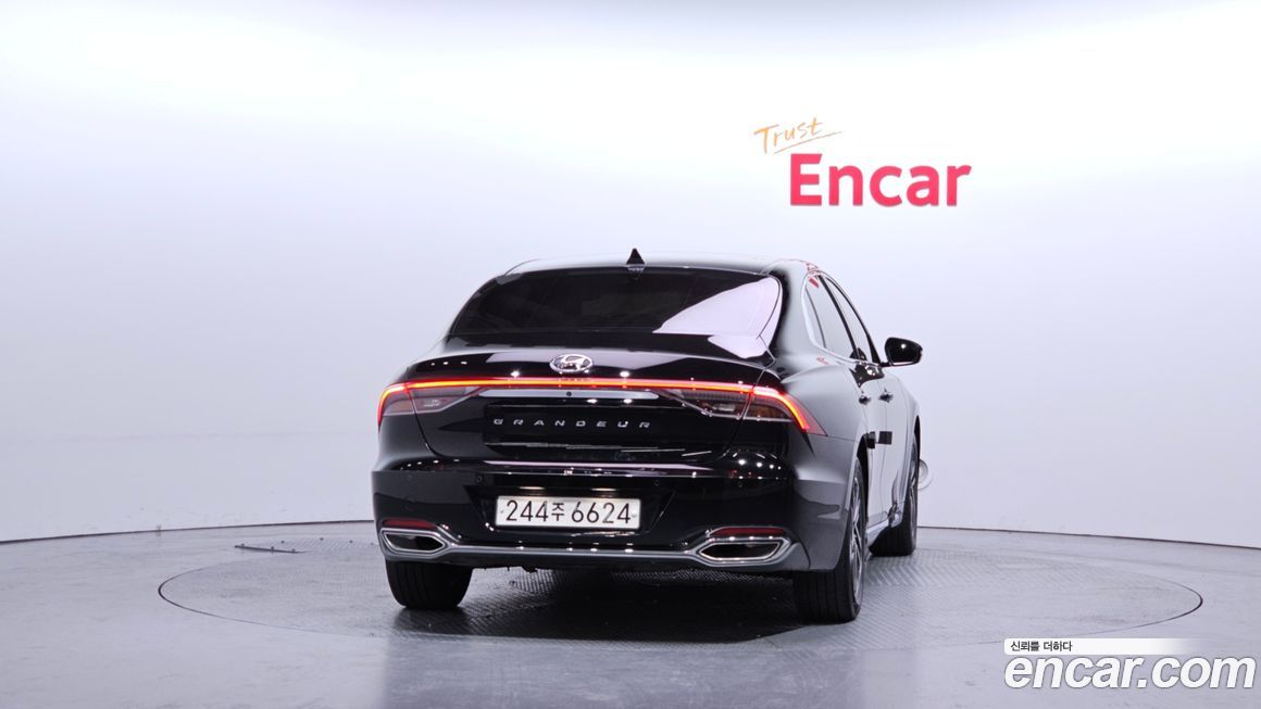 Hyundai Grandeur 2021