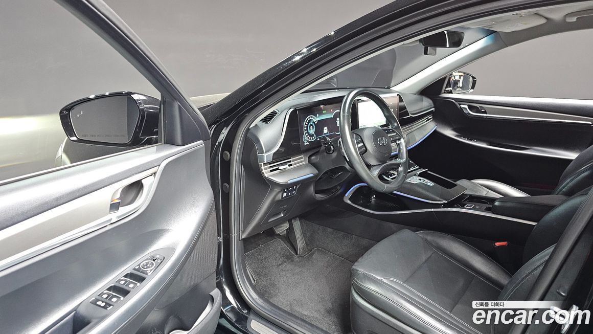 Hyundai Grandeur 2020