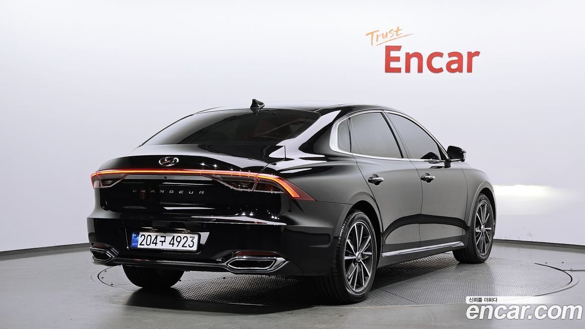 Hyundai Grandeur 2020