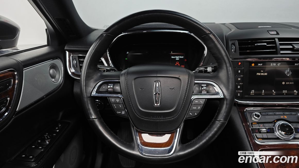 Lincoln Continental 2018