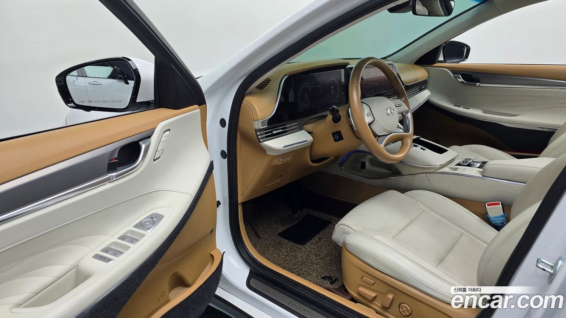 Hyundai Grandeur 2020