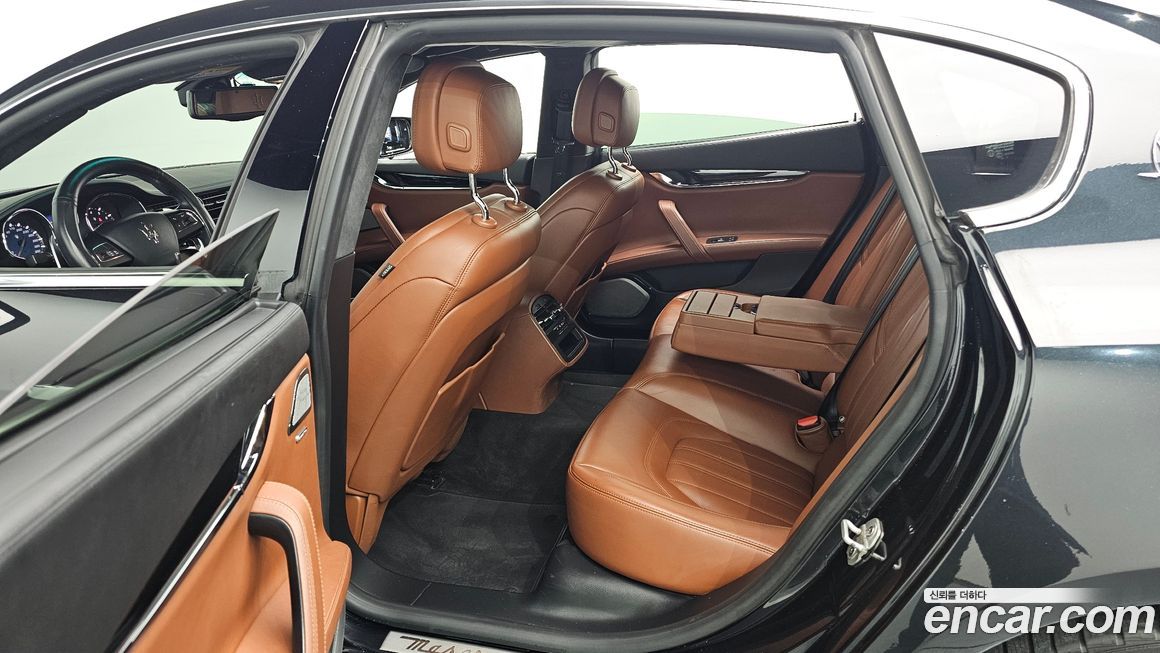 Maserati Quattroporte 2016