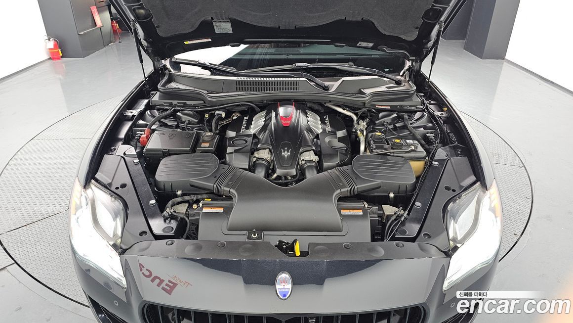 Maserati Quattroporte 2016