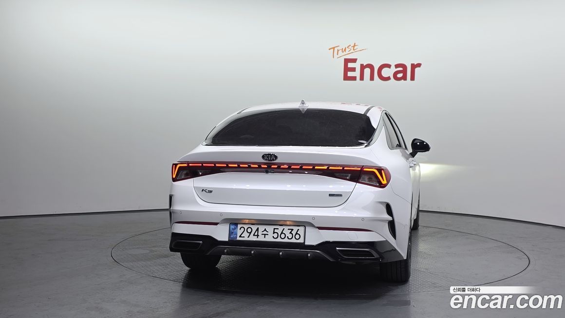 Kia K5 2021