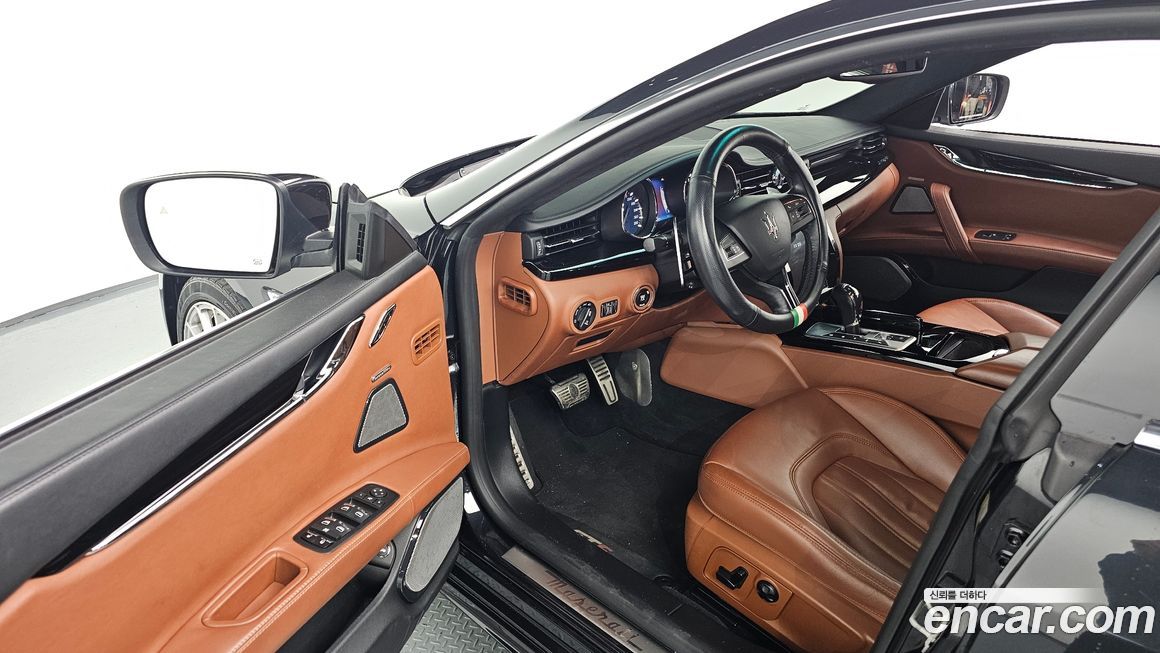 Maserati Quattroporte 2016