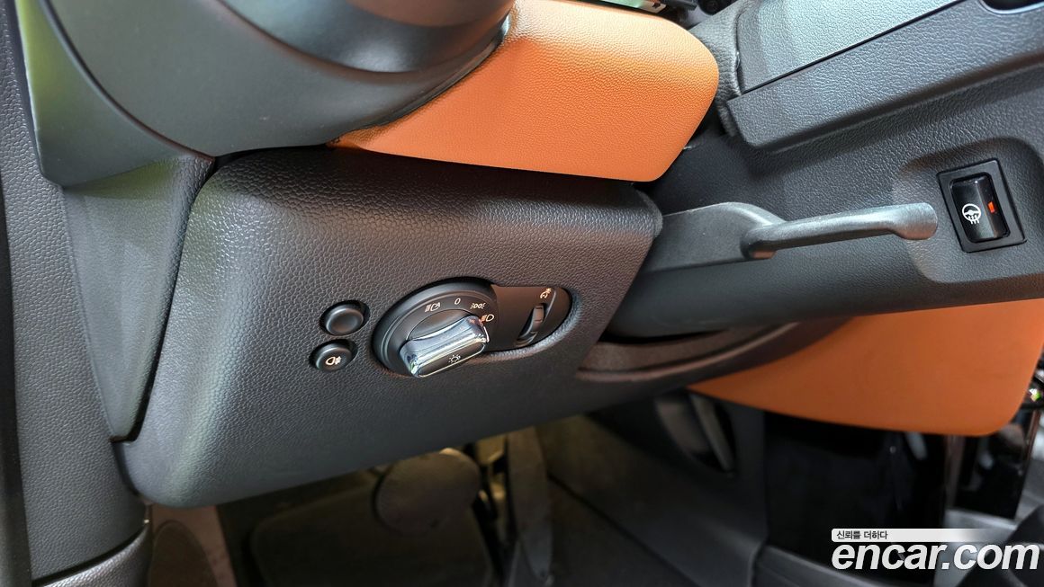 Mini Cooper Convertible 2024