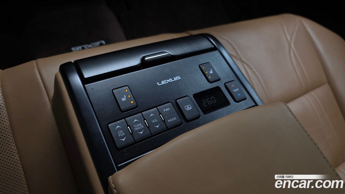 Lexus ES 2019