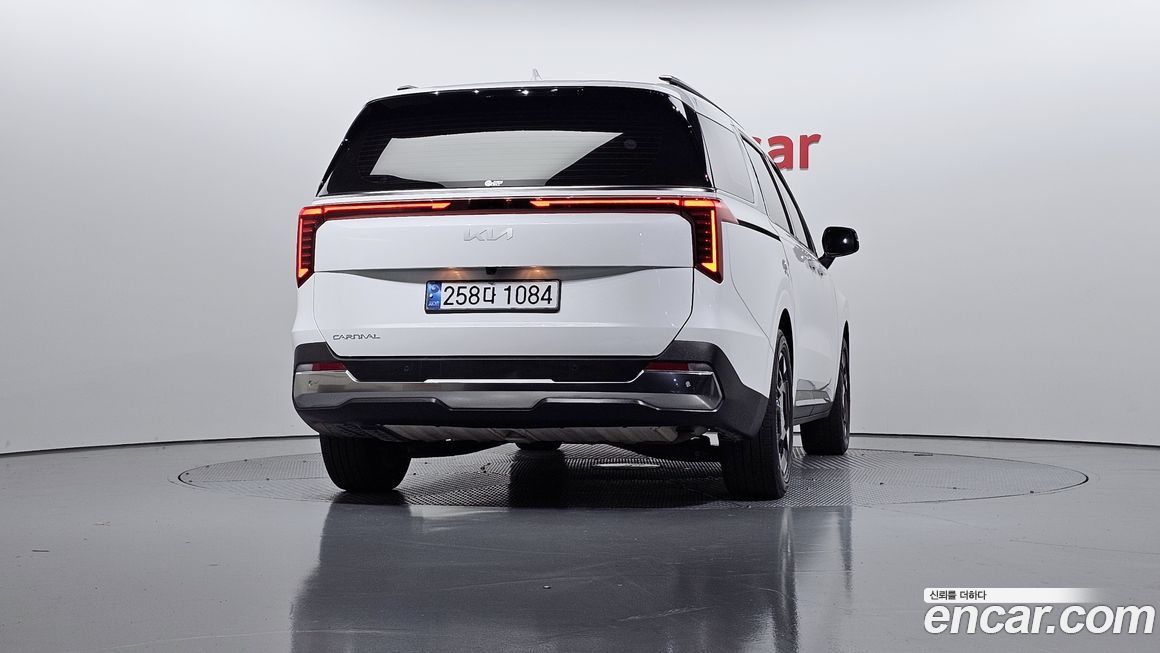 Kia Canival 2025