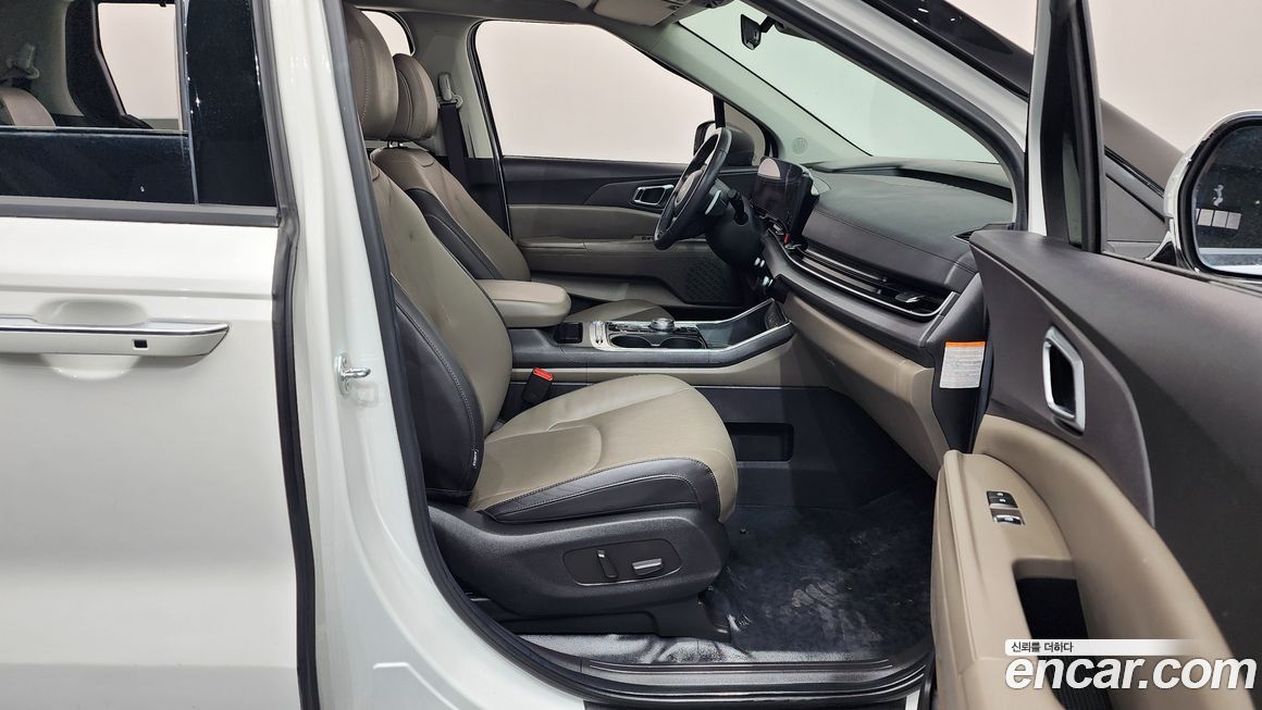 Kia Canival 2024