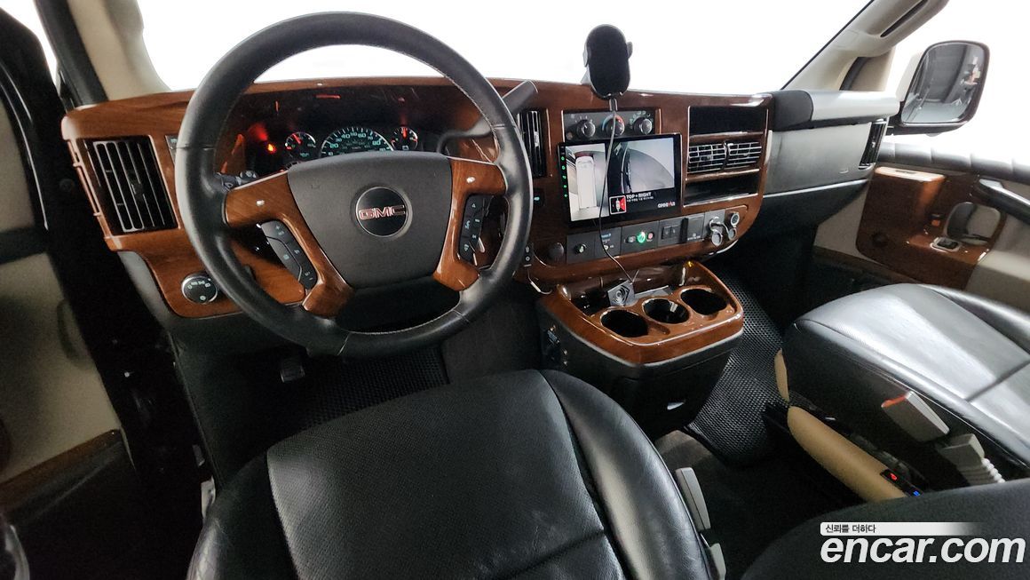 GMC Savana 2019