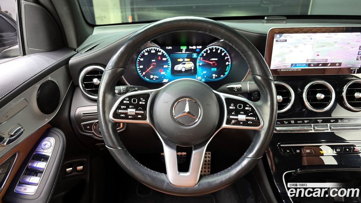 Mercedes-Benz GLC-Class 2022