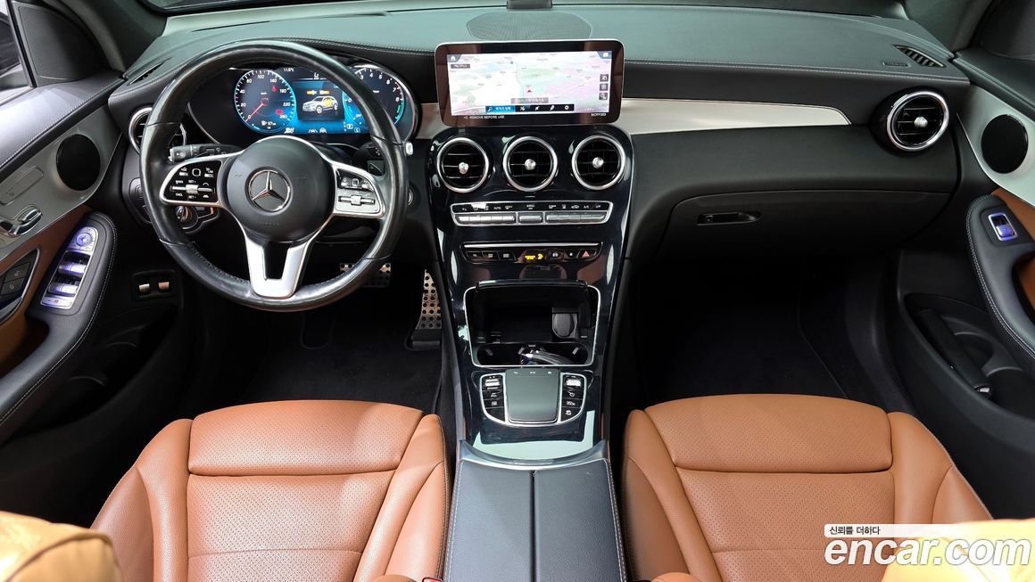 Mercedes-Benz GLC-Class 2022