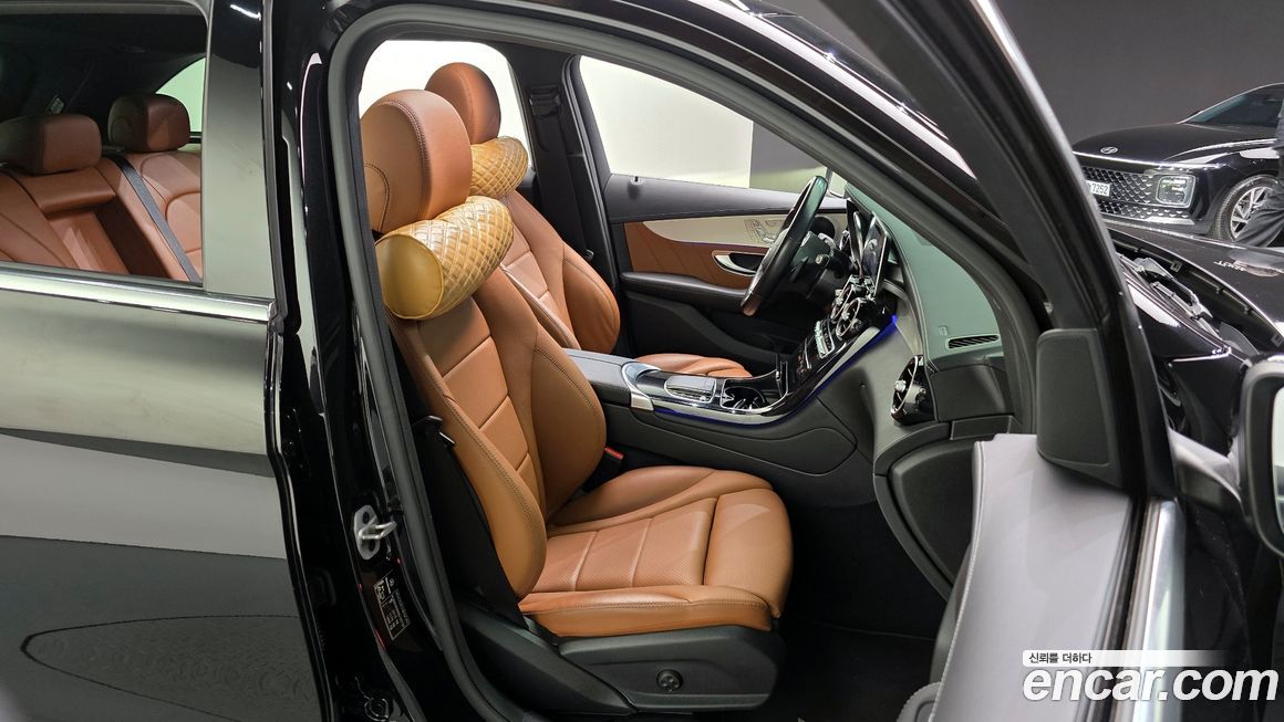 Mercedes-Benz GLC-Class 2022