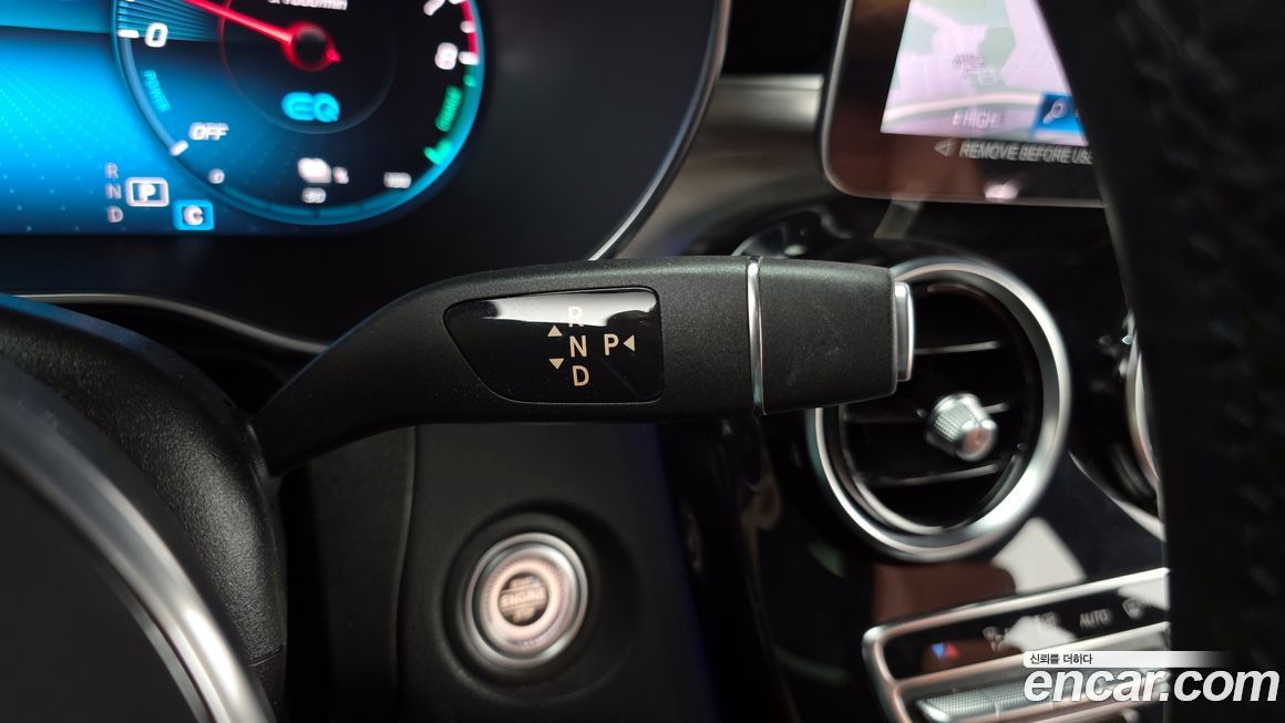 Mercedes-Benz GLC-Class 2022