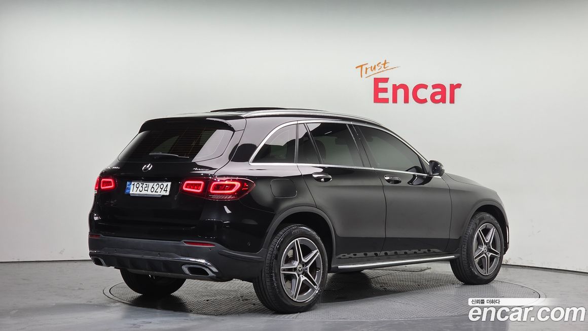 Mercedes-Benz GLC-Class 2022