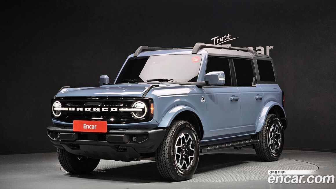 Ford Bronco 2023