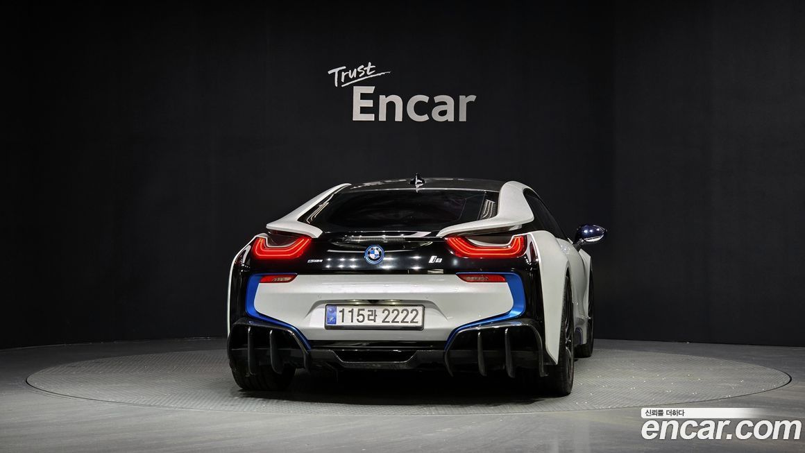 BMW i8 2016