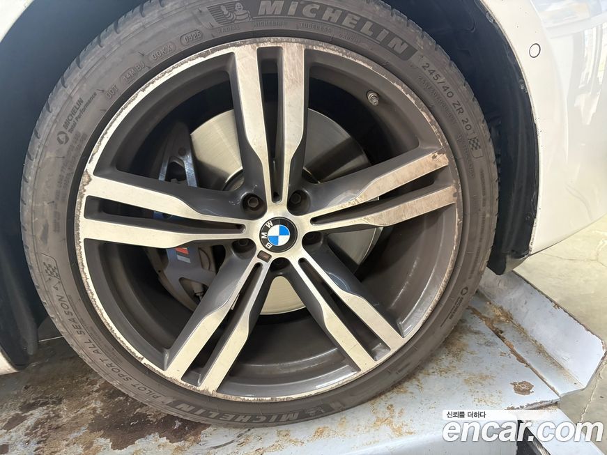 BMW Gran Turismo 2021