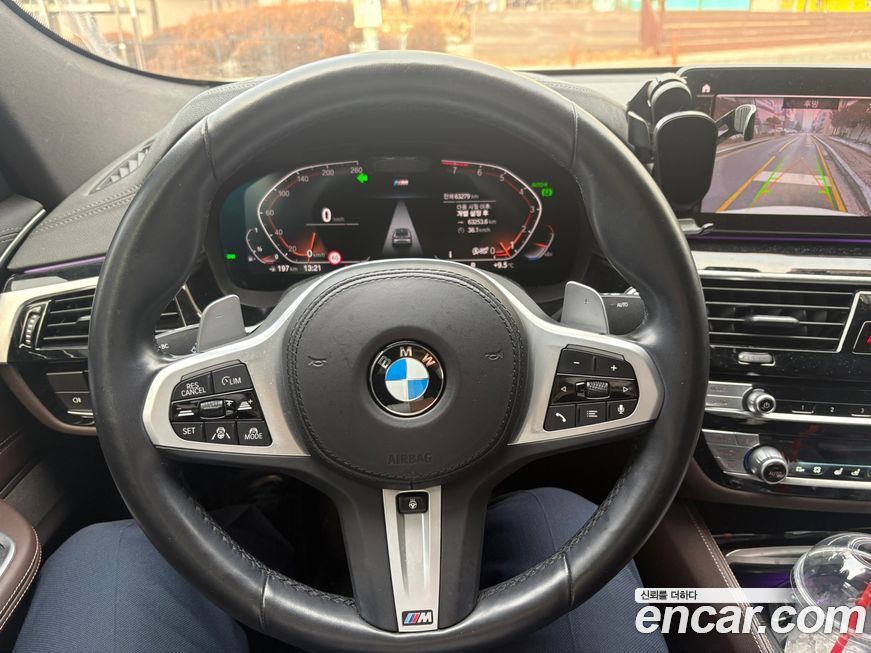 BMW Gran Turismo 2021